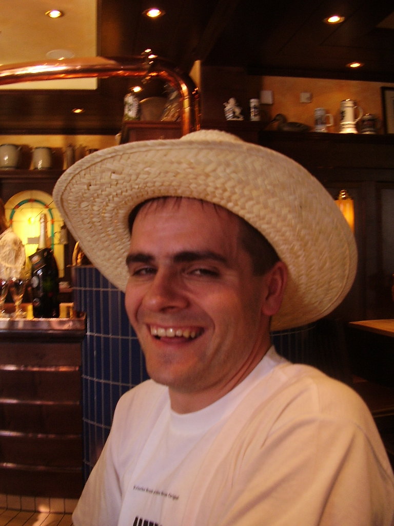 Image 14 of 77  -  127 kB